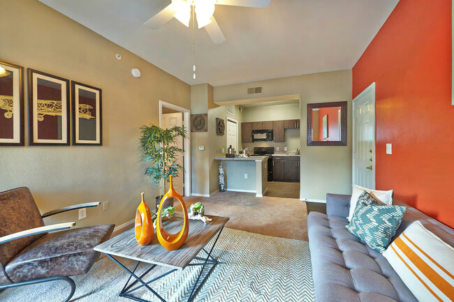 Oak Park Apartments in Euless, TX | ApartmentHomeLiving.com