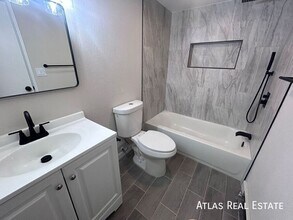 551 S Fairfax St in Glendale, CO - Building Photo - Building Photo