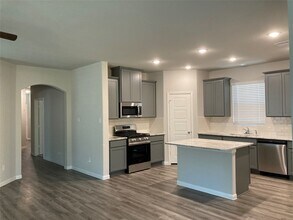 22826 Ephesus Ave in Tomball, TX - Building Photo - Building Photo