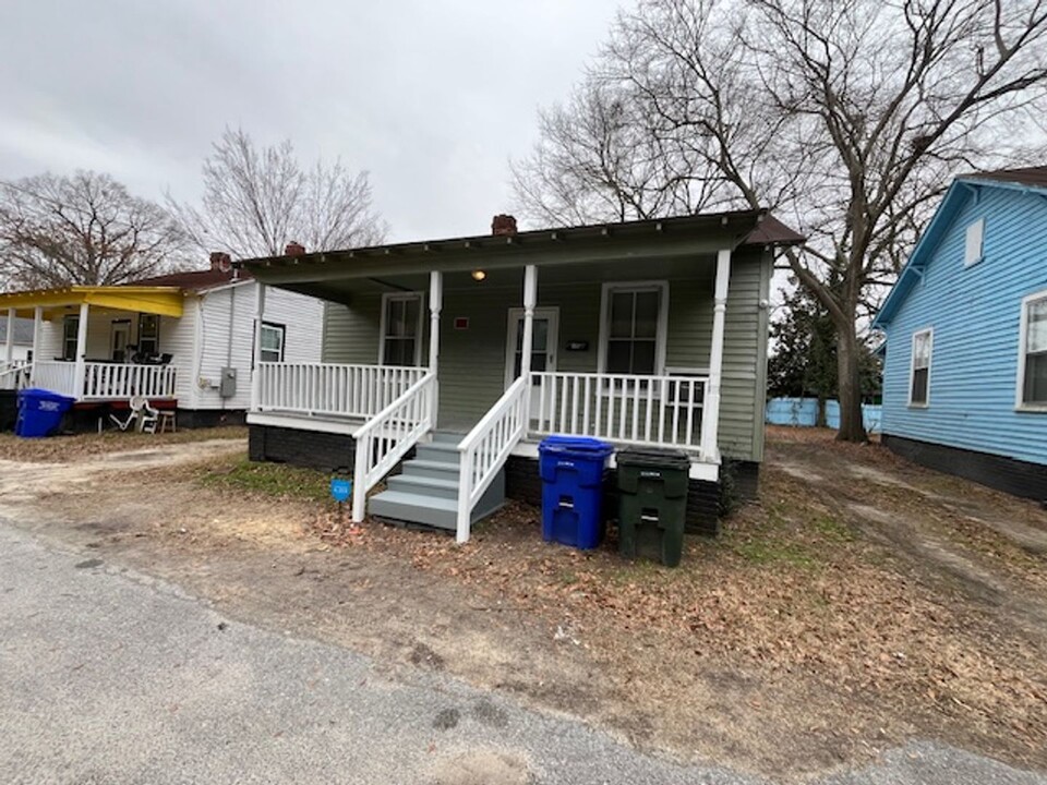 305 Stough Alley in Kinston, NC - Building Photo