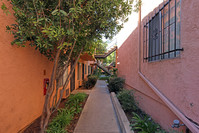 Casa Maria Apartments in San Ysidro, CA - Foto de edificio - Building Photo