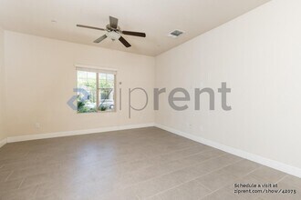 126 Royce Ln in Merced, CA - Building Photo - Building Photo