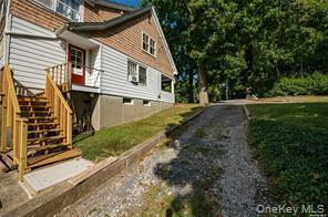 259 Woodbine Ave in Northport, NY - Building Photo - Building Photo