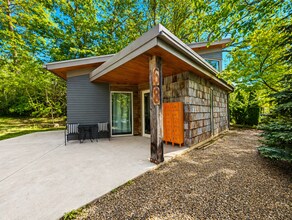 68 Wyoming Rd in Asheville, NC - Building Photo - Building Photo