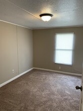 53 Yoakum Cir in Hopkinsville, KY - Building Photo - Building Photo