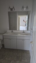 3000 Fountainview Cir, Unit 315 in Newark, DE - Building Photo - Building Photo