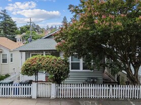 402 Water St in Jackson, CA - Building Photo