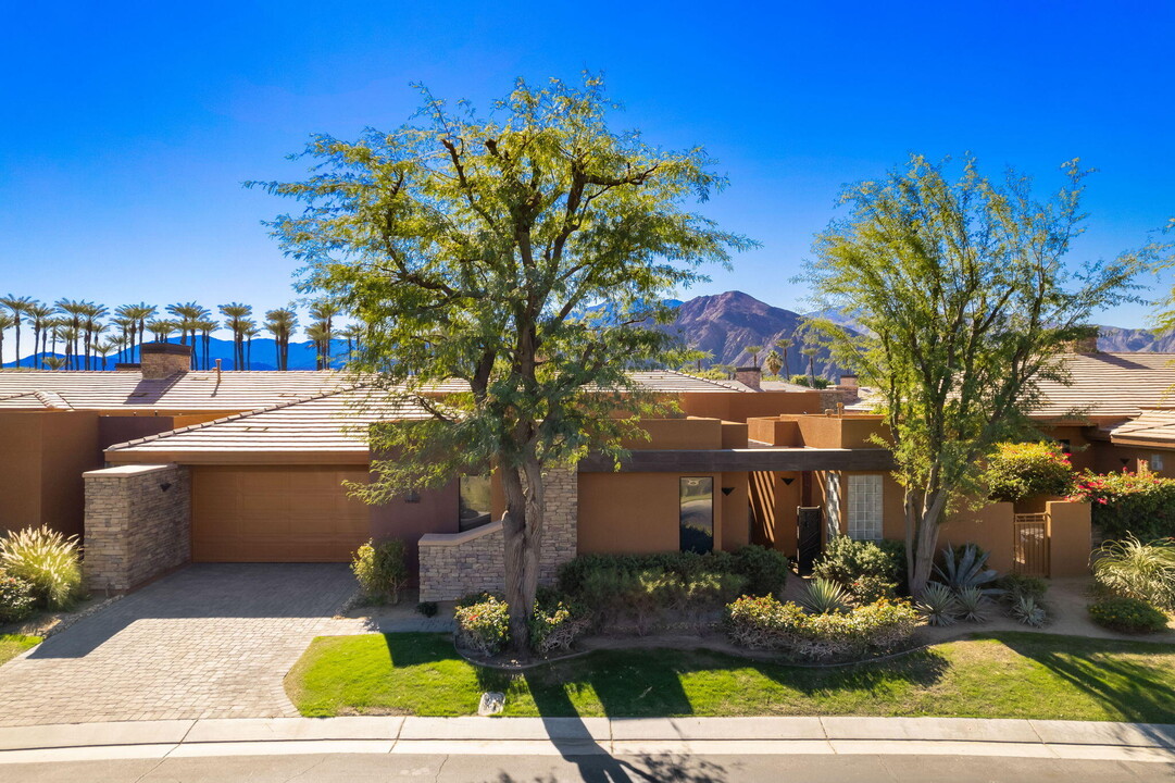 79935 Vía Maravilla in La Quinta, CA - Building Photo