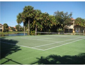 4759 Via Palm Lakes in West Palm Beach, FL - Building Photo - Building Photo