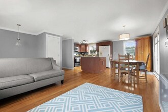 33 Buena Vista Ave in Salem, MA - Building Photo - Building Photo