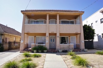 667 W 11th St in San Pedro, CA - Building Photo - Other