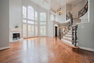 5302 Fayette St in Houston, TX - Building Photo - Building Photo