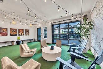 Commodore Old Town Manchester in Richmond, VA - Building Photo - Building Photo