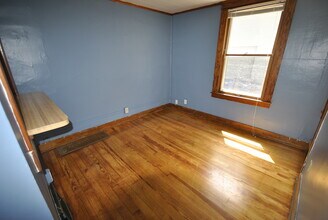 547 S 4th Ave in Ann Arbor, MI - Building Photo - Building Photo