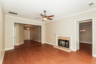 31 Village Park Dr in Newnan, GA - Building Photo - Building Photo