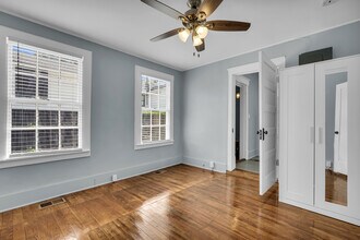 537 E 40th St in Savannah, GA - Building Photo - Building Photo