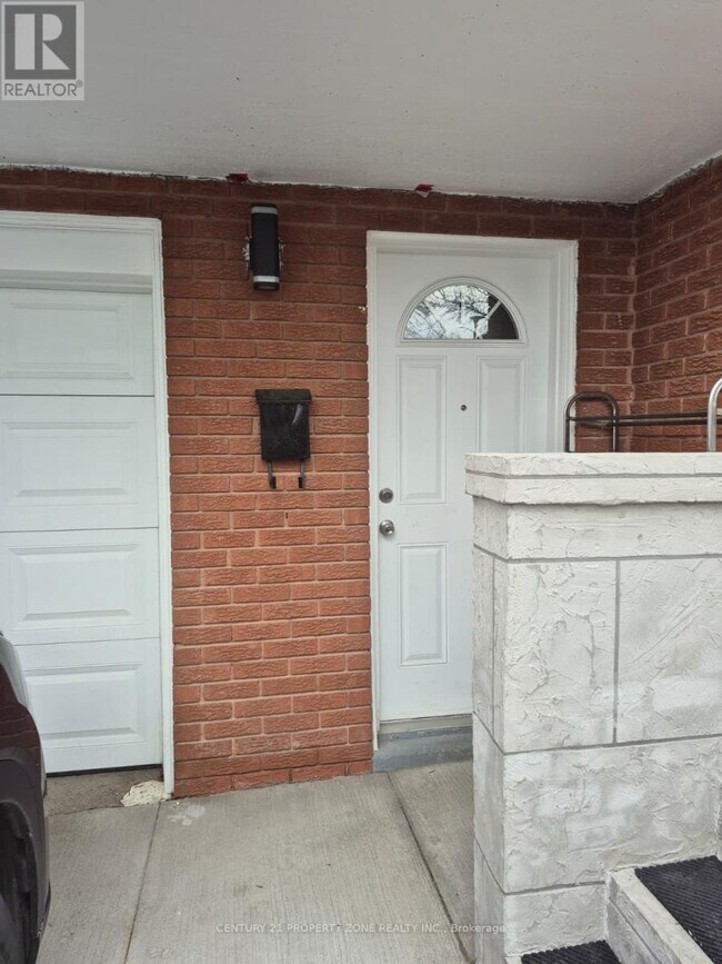 property at 32 Petunias Rd