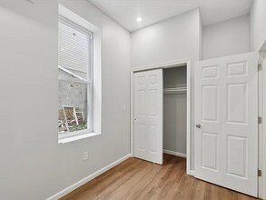 1211 W Cambria St in Philadelphia, PA - Building Photo - Building Photo