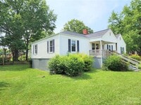 1410 Central Dr - 22