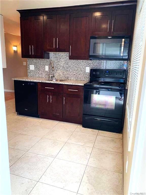 154 Kingfisher Rd in Levittown, NY - Building Photo - Building Photo