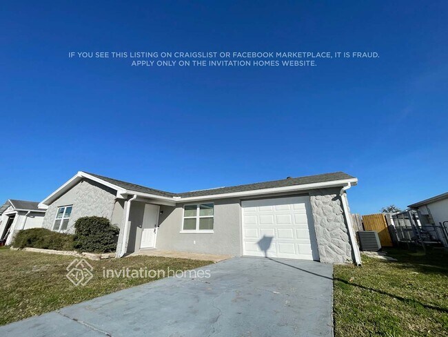 6231 Seabreeze Dr in Port Richey, FL - Foto de edificio - Building Photo