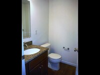 101 Townhouse Dr photo'