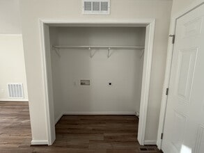 107 Sue Ave in Dunn, NC - Building Photo - Building Photo