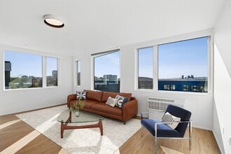 Analog PDX in Portland, OR - Building Photo - Building Photo