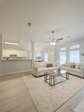 3810 Paigewood Dr in Pearland, TX - Building Photo - Building Photo