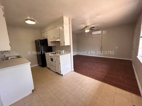 1010 S 19th St in Fort Smith, AR - Building Photo - Building Photo