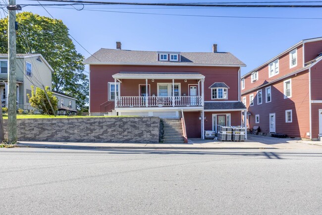 77 Ashland St in Griswold, CT - Building Photo - Building Photo