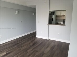 134 SW 7th Ave in Miami, FL - Building Photo - Building Photo