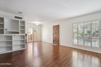 10420 N 11th Pl in Phoenix, AZ - Building Photo - Building Photo