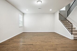 252 Santa Maria St in Georgetown, TX - Building Photo - Building Photo