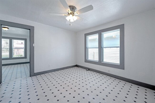 2526 Campbell St in Houston, TX - Building Photo - Building Photo