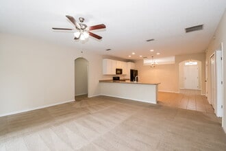 2714 Spoonbill Trail in Orange Park, FL - Building Photo - Building Photo