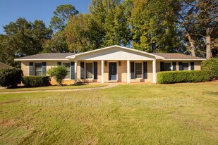 6223 Fox Chapel Dr in Columbus, GA - Building Photo