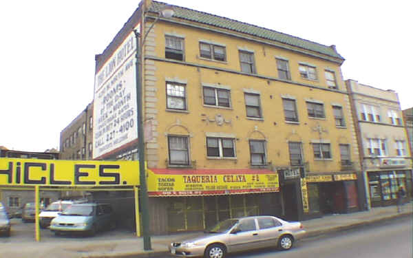 Los Vecinos Apartments in Chicago, IL - Building Photo - Building Photo