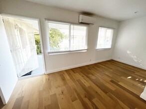 1521 12th St in Santa Monica, CA - Building Photo - Building Photo