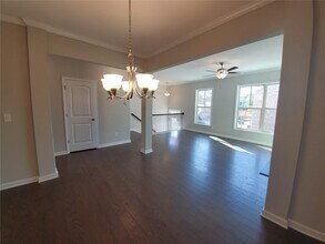 881 Sunset Park Dr in Suwanee, GA - Building Photo - Building Photo