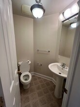 345 Central Park Ave in Scarsdale, NY - Building Photo - Building Photo