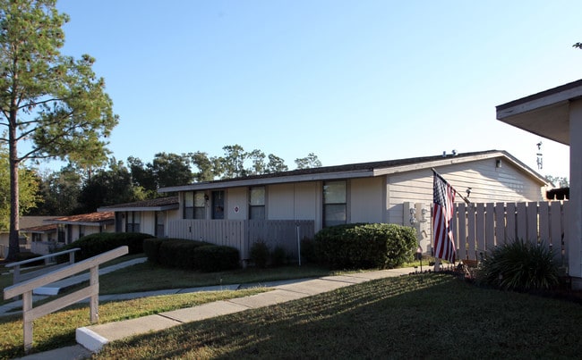 Berry Pines in Milton, FL - Building Photo - Building Photo