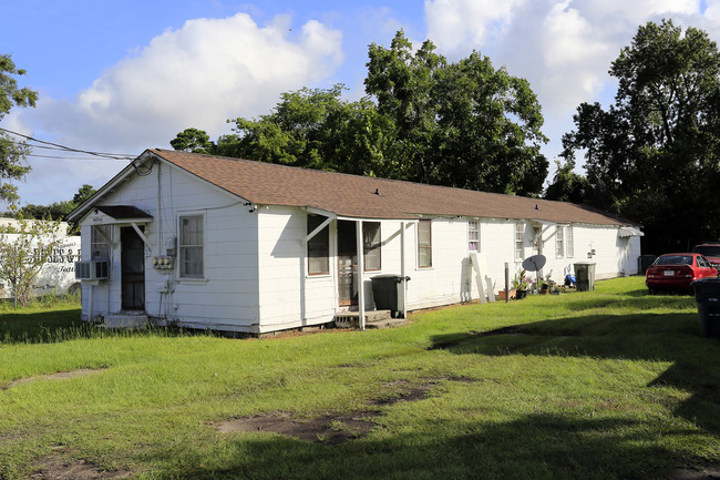 A in Charleston, SC - Building Photo - Building Photo