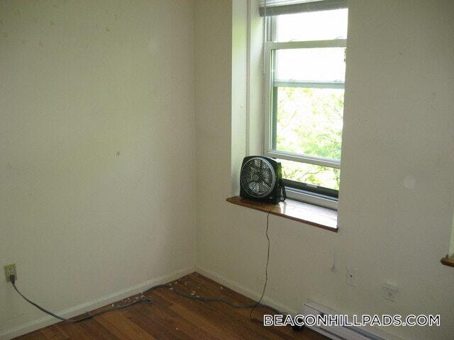27 Garden St