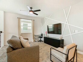 8912 Takeaway Wy in Davenport, FL - Building Photo