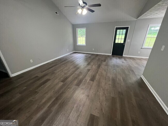 160 Mountain View Cir in Covington, GA - Building Photo - Building Photo