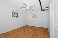 6156 S Albany Ave. Chicago IL in Chicago, IL - Building Photo - Interior Photo