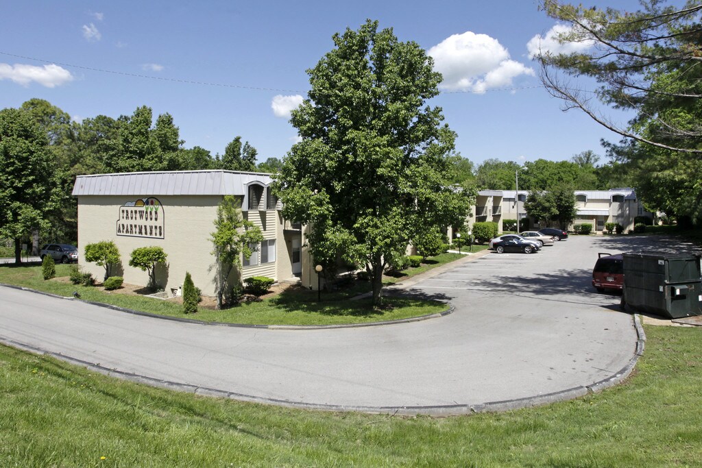 Kinley at the Park Columbia, TN Apartments