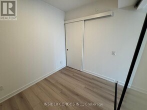 5-605 Lakeview Ave in Toronto, ON - Building Photo - Building Photo