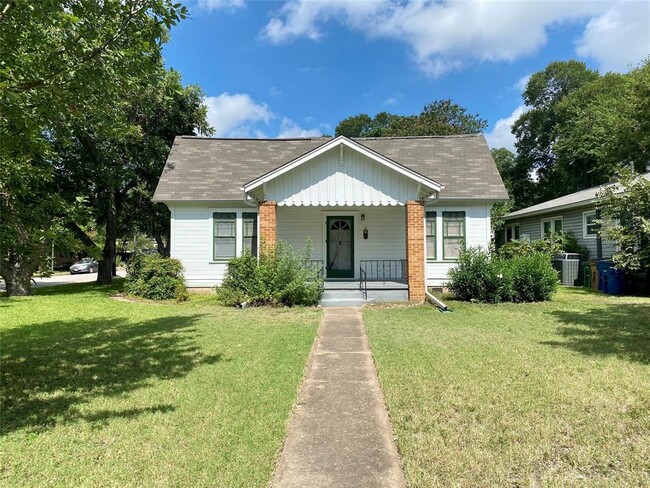 property at 2800 Dancy St